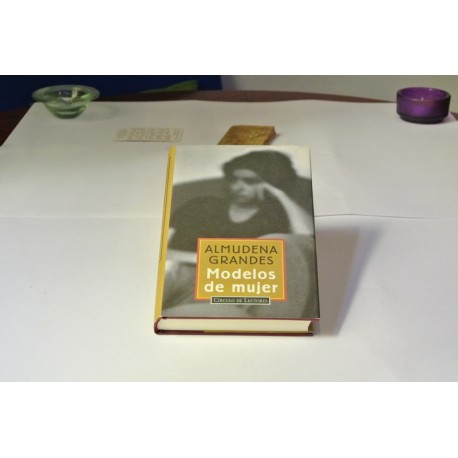 MODELOS DE MUJER