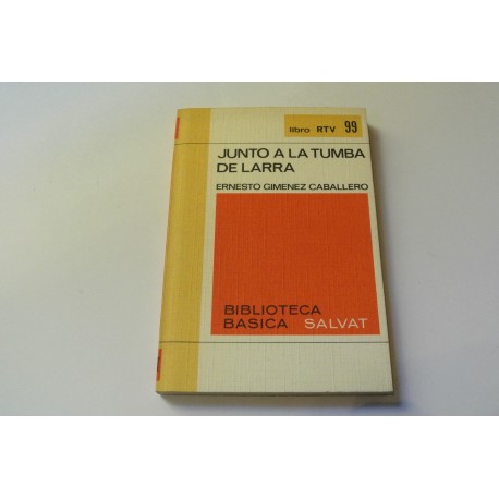 JUNTO A LA TUMBA DE LARRA. COLECCIÓN RTV.