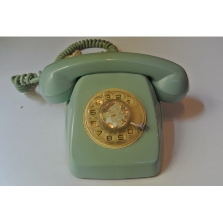 TELÉFONO DE SOBREMESA AZUL CLARO. VINTAGE